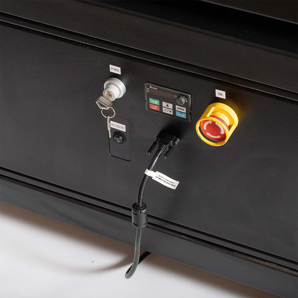 Axiom AR25 Elite 5' x 5' CNC Router