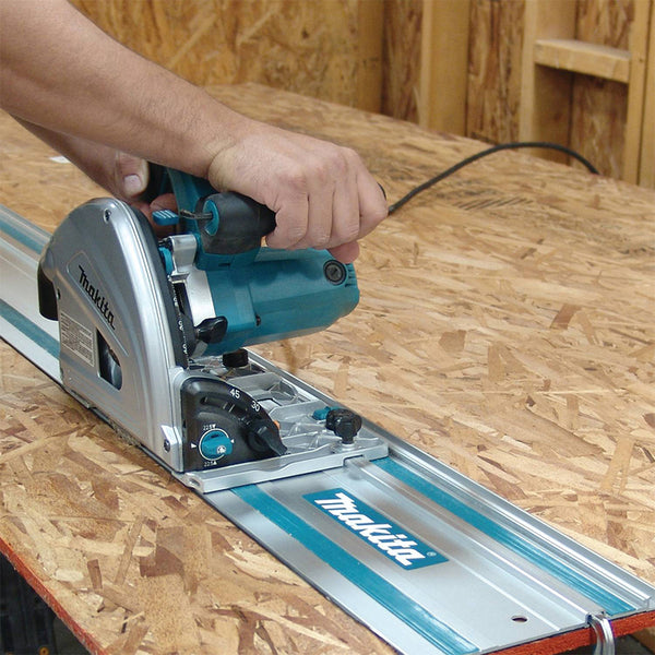 Makita SP6000J1 6-1/2" Track Saw Kit with Tool Case and 55" Guide Rail