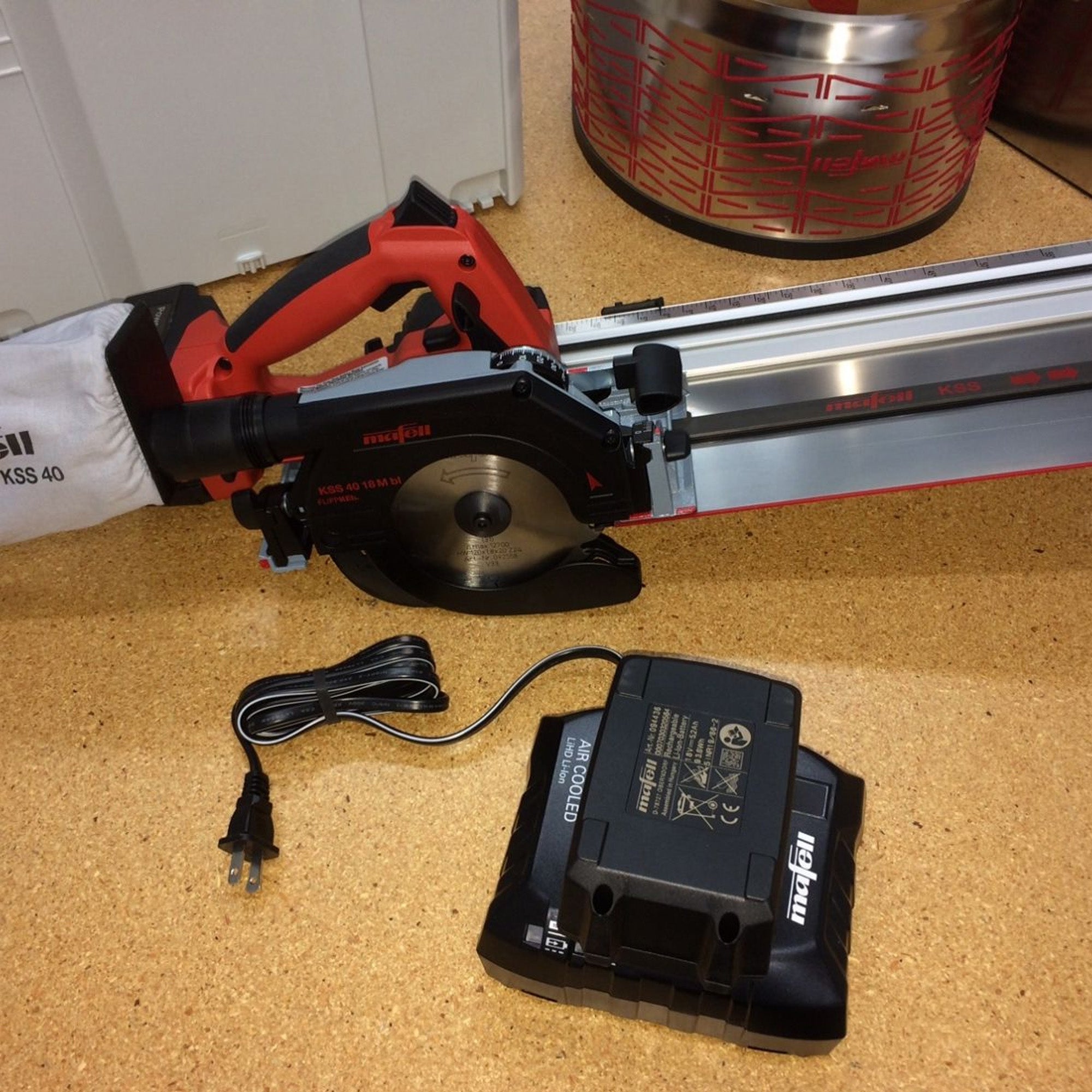 Mafell APS 18M Battery Charger 120V