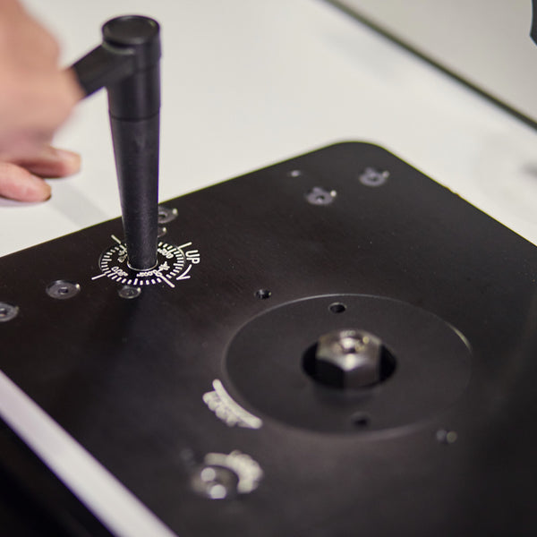 JET Router Lift with Cast Table Kit