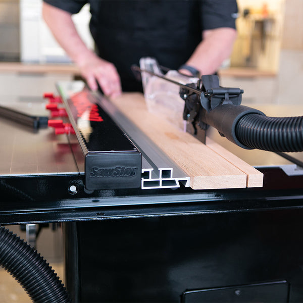 SawStop 1.75HP Professional Cabinet Saw w/52" T-Glide Advance Fence, Rails & Extension Table