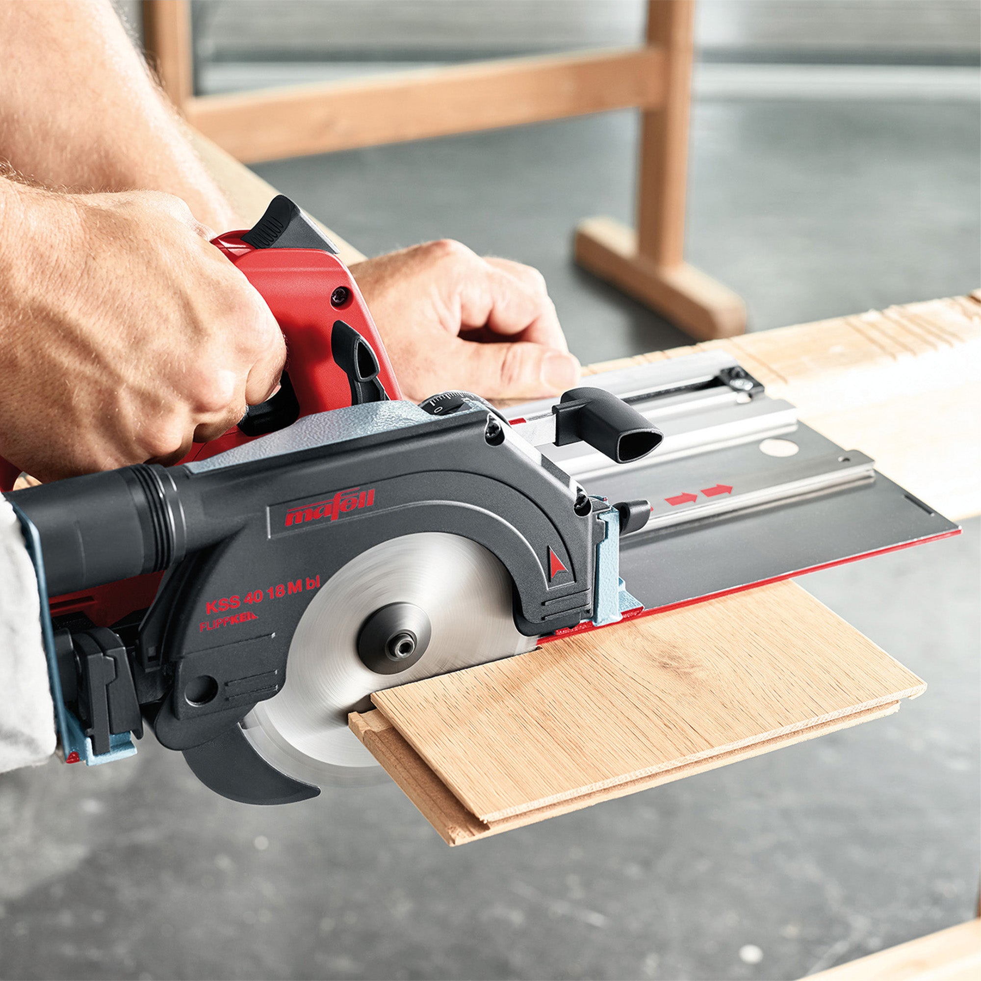 Mafell Cordless Track Saw Cross-Cutting System KSS 40 With Batteries, Charger & Flexi-Guide (Limited-Edition)