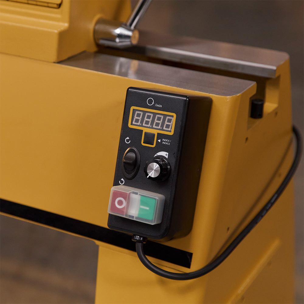 Powermatic 3520C Lathe 2hp, 3-PH, 220V