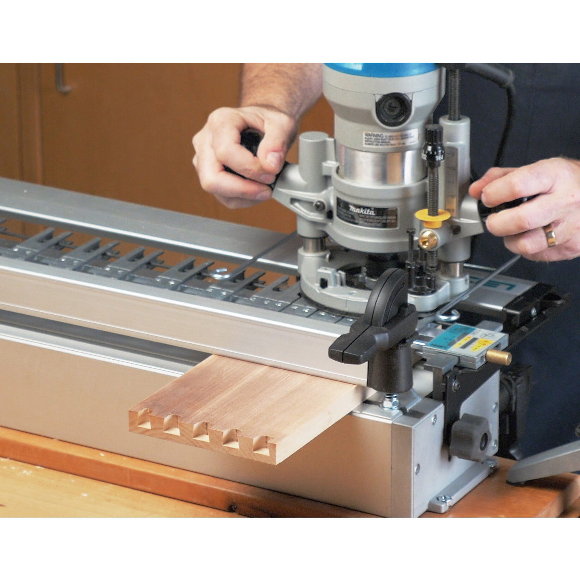 Leigh VRS Vacuum & Router Support for Super 18